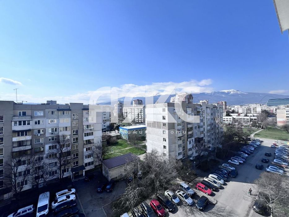 Двустаен обзаведен апартамент в кв. Младост 4 до МЕТРОСТАНЦИЯ