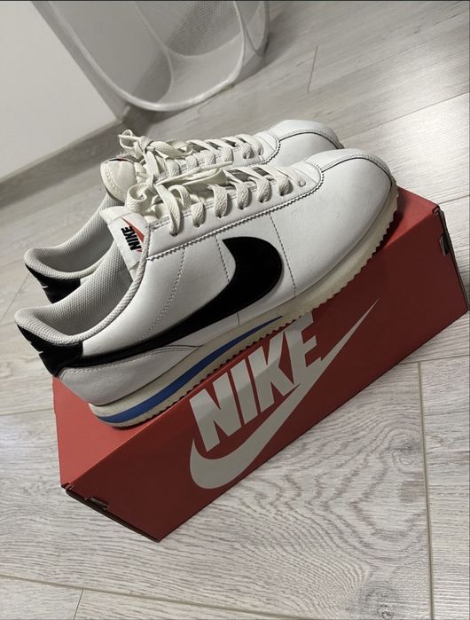 Nike Cortez 42.5 pantofi sport adidasi barbati