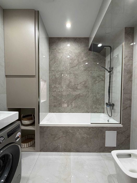 Новостройка 4х комнатная, 4й этаж ЖК Dream House Ор-р: 8 роддом