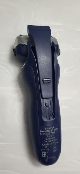 электробритва Panasonic ES-RT37