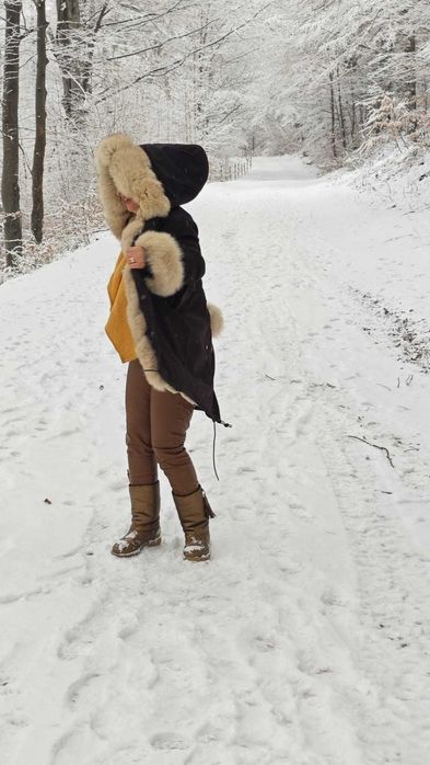 Haina moderna de blana