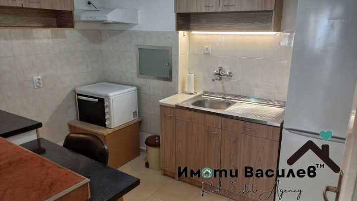 Дава се под наем Двустаен апартамент в София, Център - 65 кв.м за 548.25 € - Снимка #1