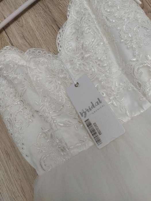 Булчинска рокля Chi Chi London