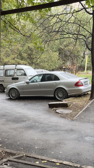 Mercedes W211 m113 5.0