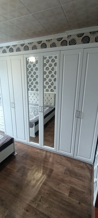 В продаже спальный гарнитура