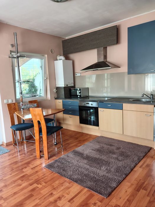 Caut coleg apartament 3 camere cluj Marasti