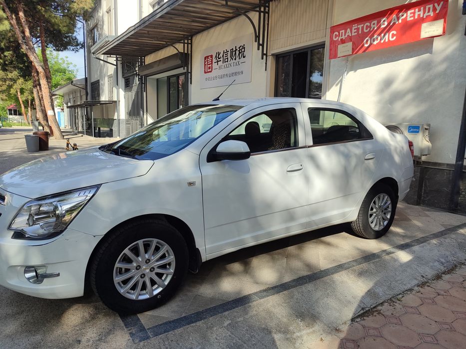 Chevrolet Cobalt 2021 — 3