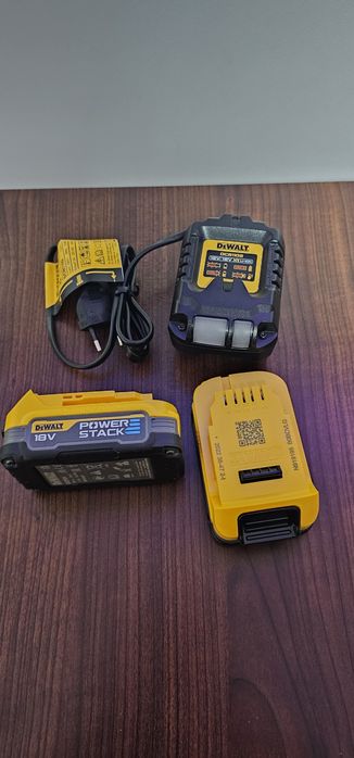 Acumulatori Dewalt powerstack 1.7ah
