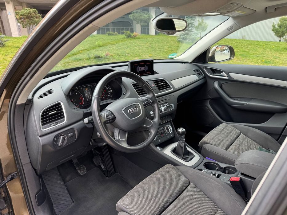 Audi Q3 Inmatriculat - Garantie 12-36 Luni - LED - PANO - Navi