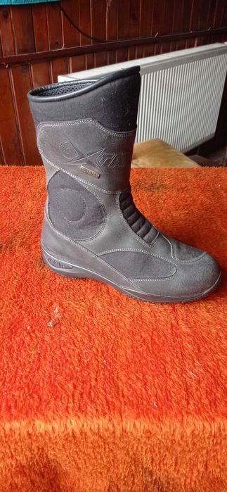 Мото- боти естествена кожа