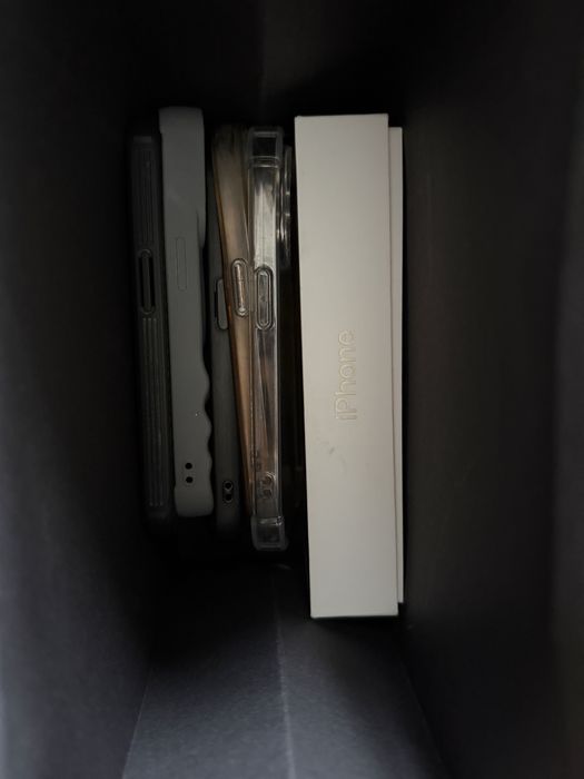 Продаю Iphone 15 pro