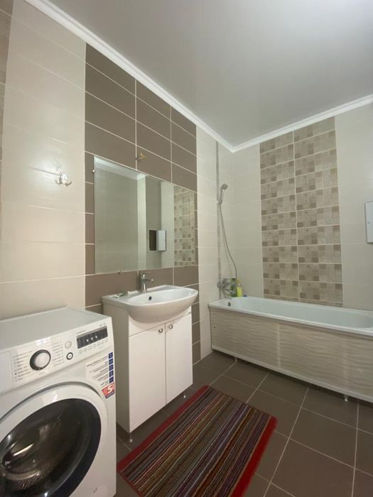 Сдам 2 комн квартира Батыс 2