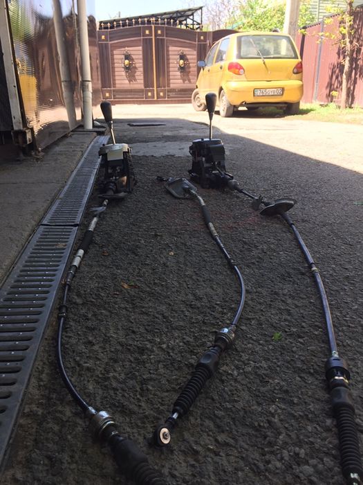 Трос селектора тойота ярис автомат 1.5 1.3