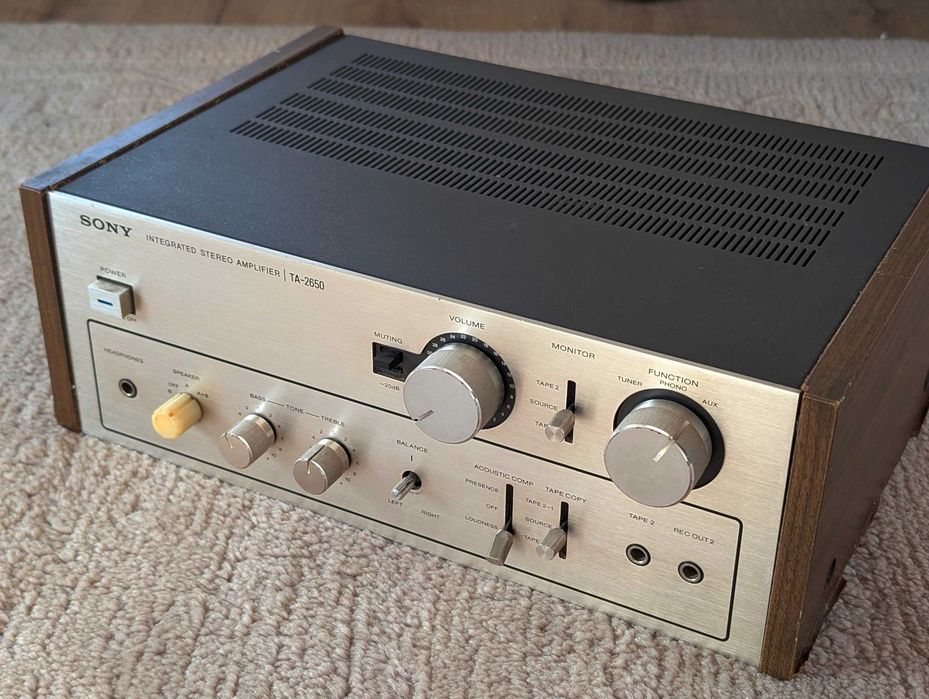 Vand TA-2650 . Pret 320 RONi