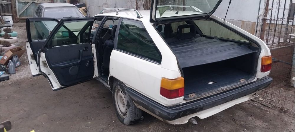 Продаётся Audi 100