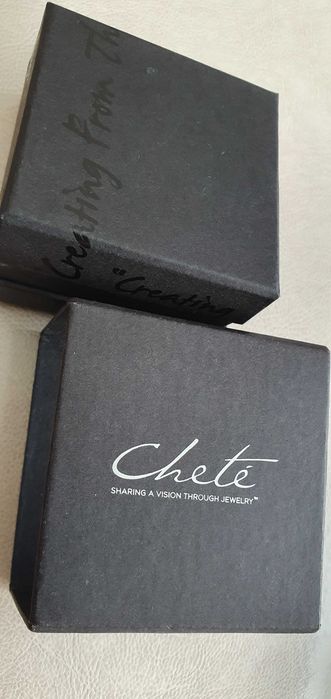 Cercei culoare auriu cu cristale în formă de inimă