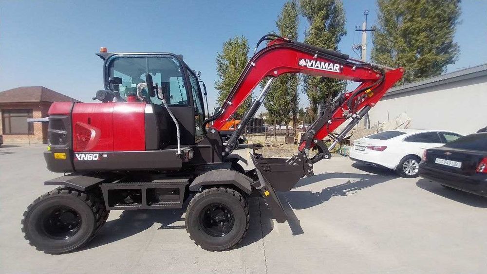 Экскаватор VIAMAR XN60L - 2 (8 балон)