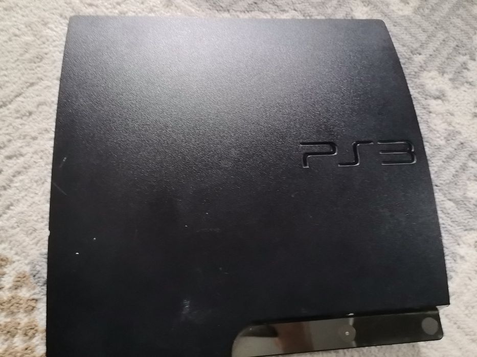 PS3 не прошитая без джойстиков