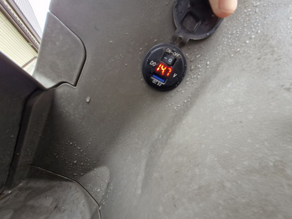 SUZUKI LETS 4 BASKET


---

Продаю скутер SUZUKI