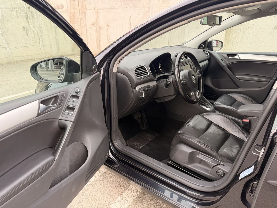 Volkswagen Golf 6 1.4 160cp Dynaudio/Camera/Piele/Scaune incalzite