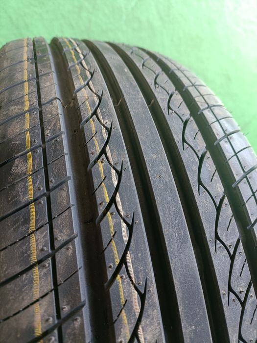 Шины  новые 215/60 R16 Hifly