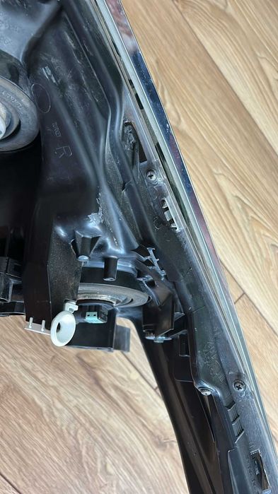 Far dreapta 81130-02E71-00 Toyota Corolla 2015 1.4 diesel