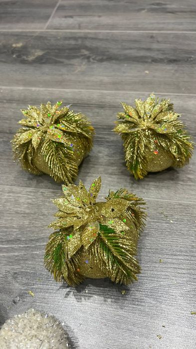 Новогодние шарики