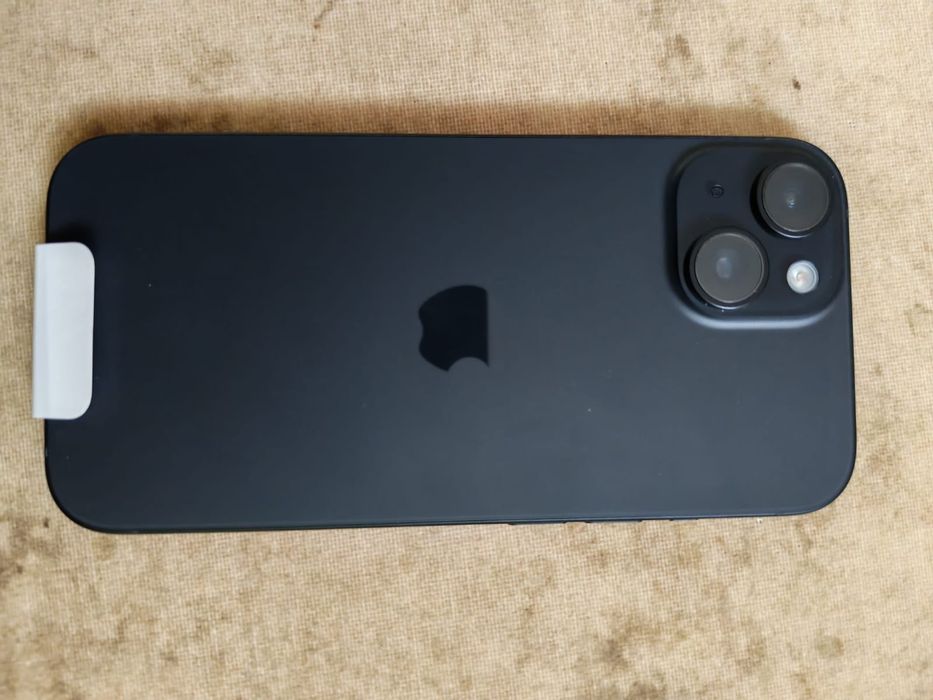 Айфон 15 новый !! Не включали!!