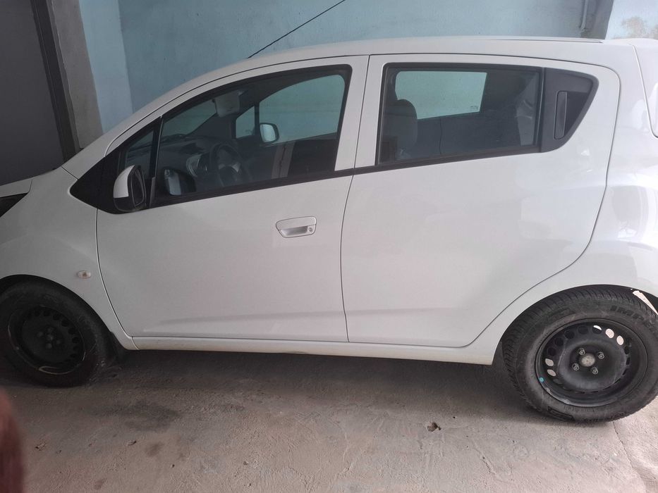 Avtomabil shevrolet spark