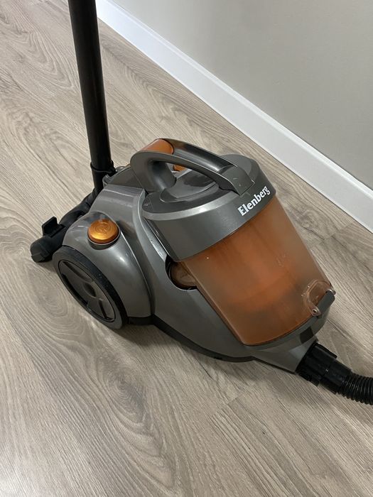 Пылесос elenberg
