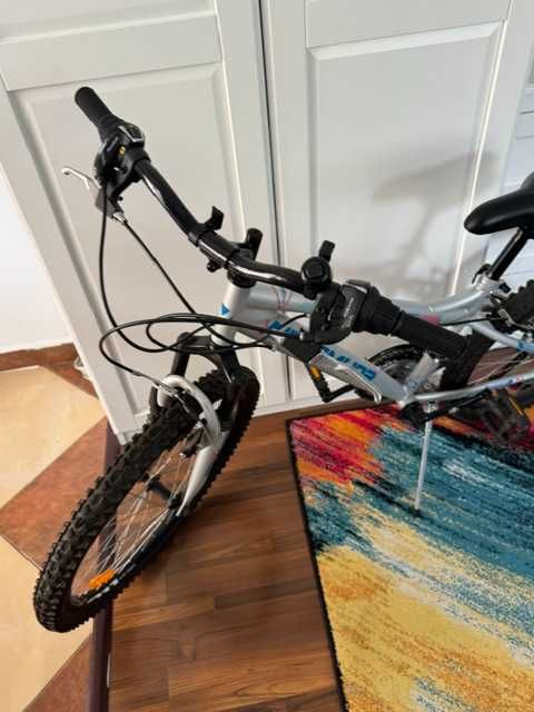 Vand Bicicleta 24" NAKAMURA
