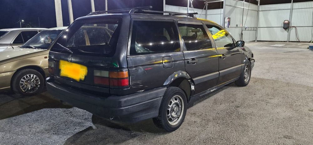 Пассат Б3 сатылады.