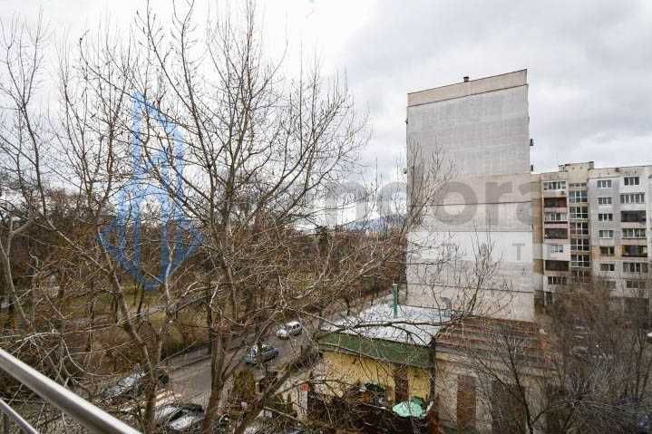 Двустаен апартамент под наем в кв. Илинден