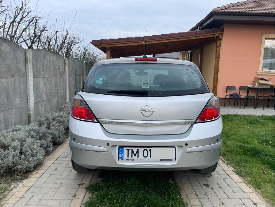 Opel astra H 1.7 110CP
