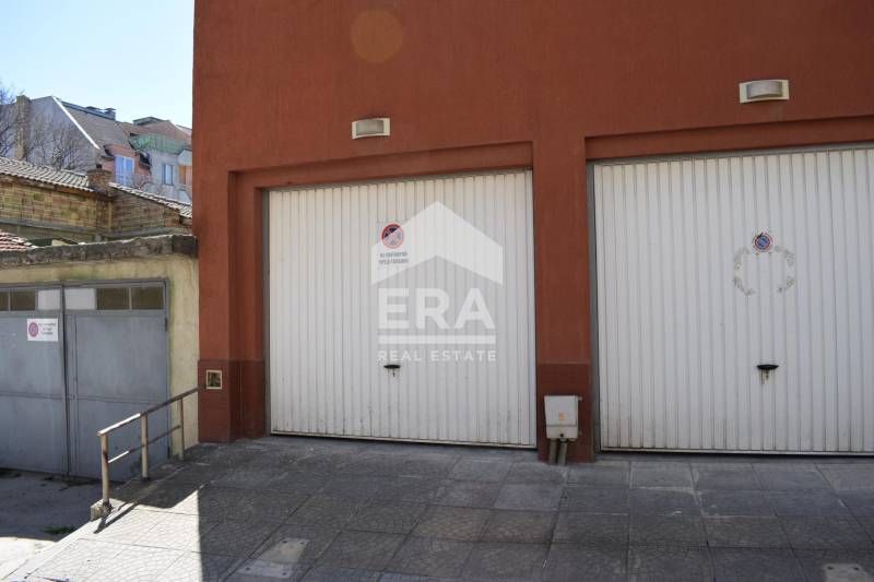 Продава се Гараж / Паркомясто в Варна, Колхозен пазар - 15 кв.м за 2867 €/кв.м - Снимка #2