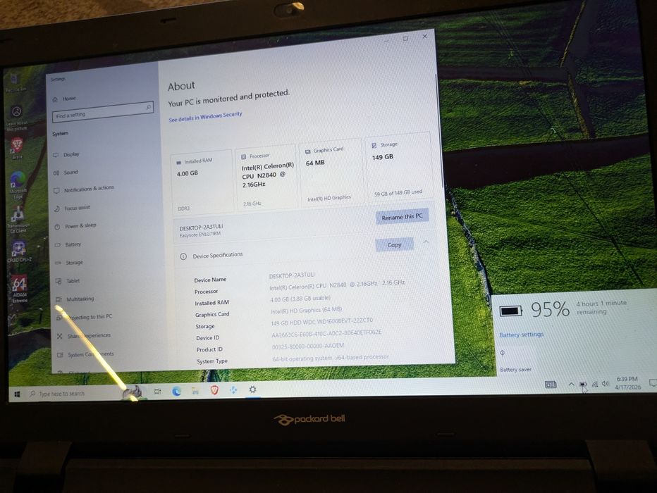 Laptop Packard Bell 17"  cu display mare