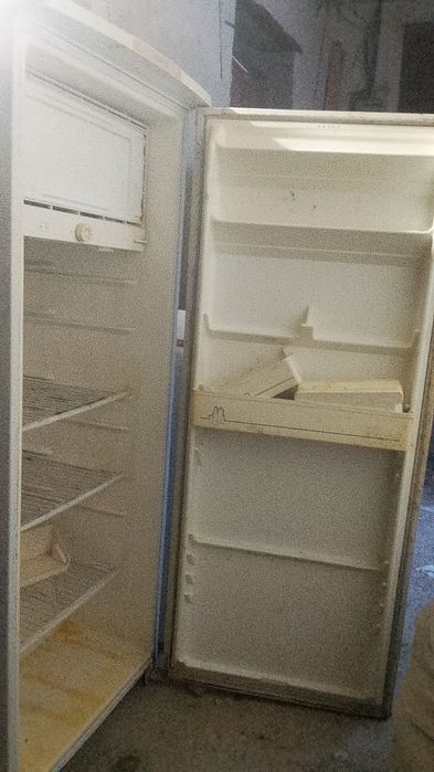 Срочно продам холодильники