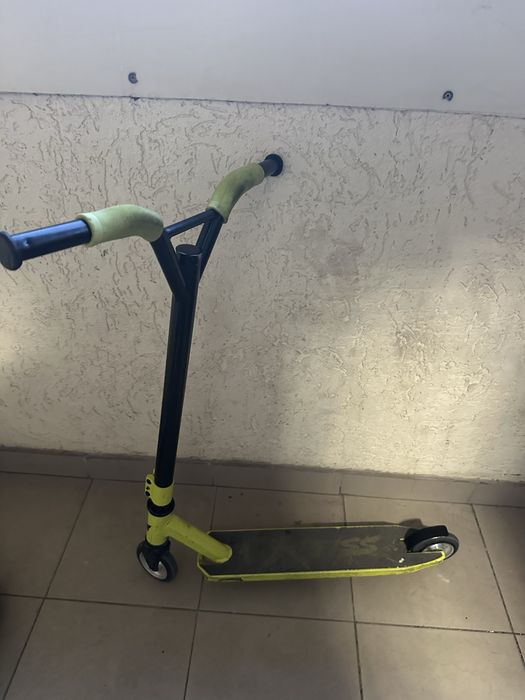 Трюковой самокат Oxelo Freestyle MF One