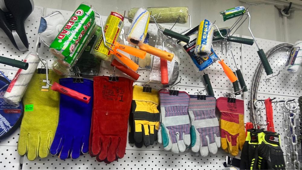 Прорезиновые перчатки.Рабочие перчатки для сада,огорода и дачи