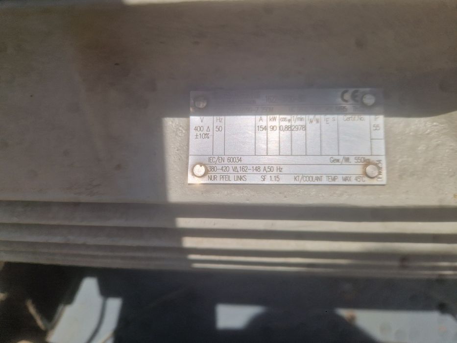 Compresor industrial Atlas Copco GA 90–90 kW–An 2006 accept schimburi