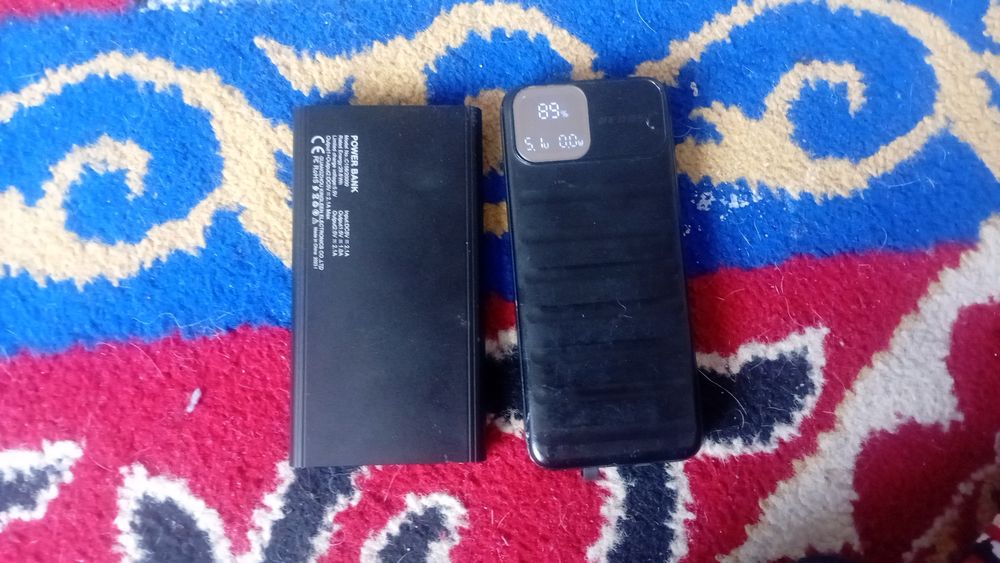 Продам ссд диск и 2 повербанка