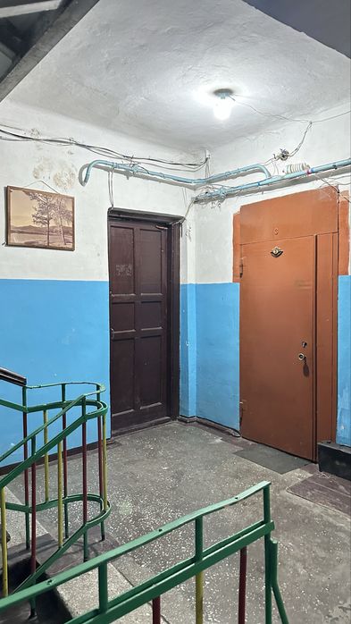 Продается 2 х комнатная квартира