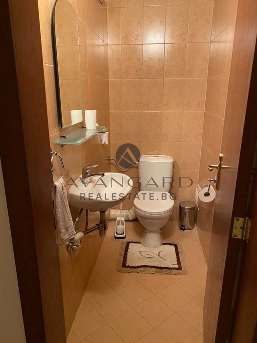 оф.24537 Четиристаен обзаведен/ Четвъртък пазара