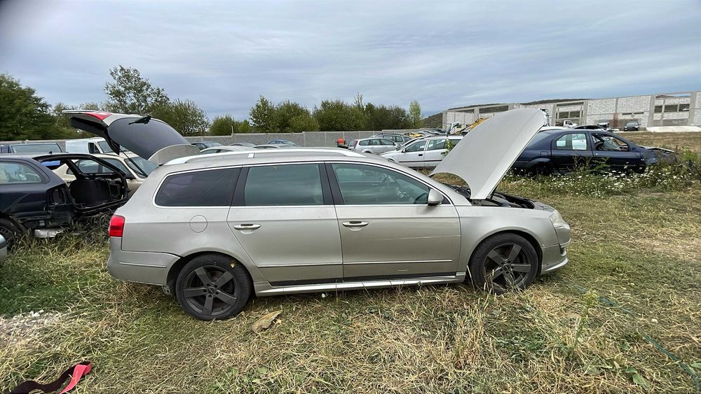 Usi Stanga/Dreapta Fata/Spate VW Passat b6 cod culoare LD1W