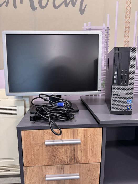Комплект Dell – компютър + монитор (22”)
