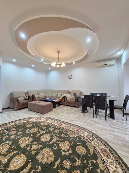 Сдается 3х комн квартира на Ойбеке, Grand Mir Hotel