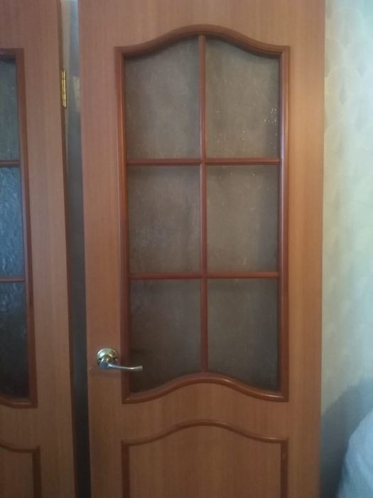 Продам 5 дверей.