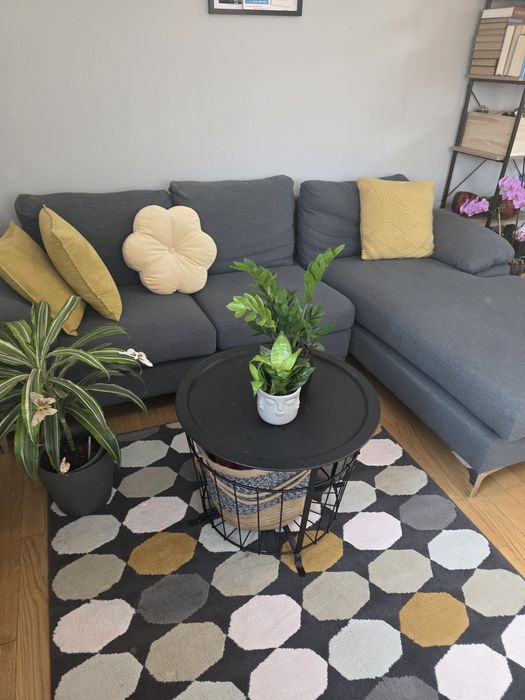 Диван с лежанка.Сив цвят