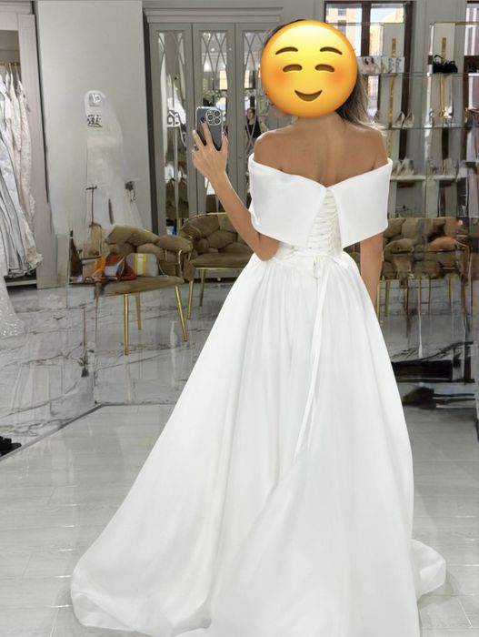 Свадебное платье