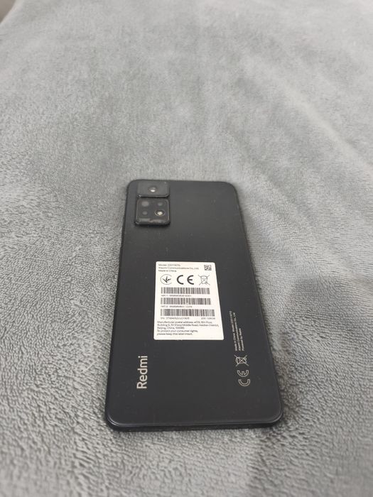 Телефон Xiaomi redmi note 11 pro